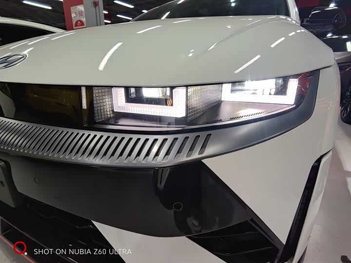 Фото 4 - Hyundai Ioniq 5 N