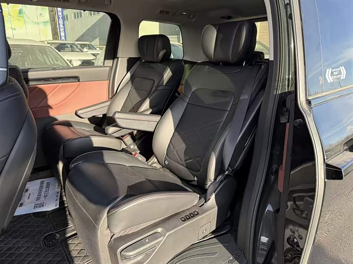 Фото 5 - GAC Trumpchi E8