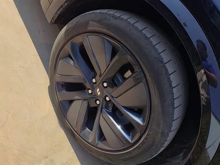 Фото 6 - LiXiang L7