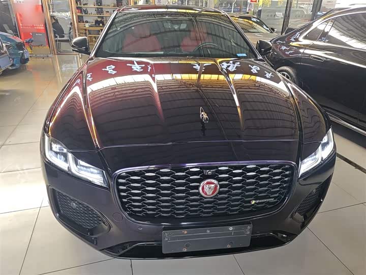 Фото 3 - Jaguar XF L