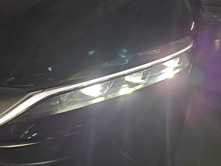 Фото 5 - BYD Han