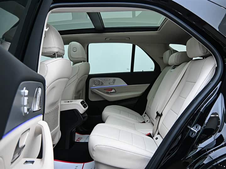 Фото 8 - Mercedes-Benz GLE-Class