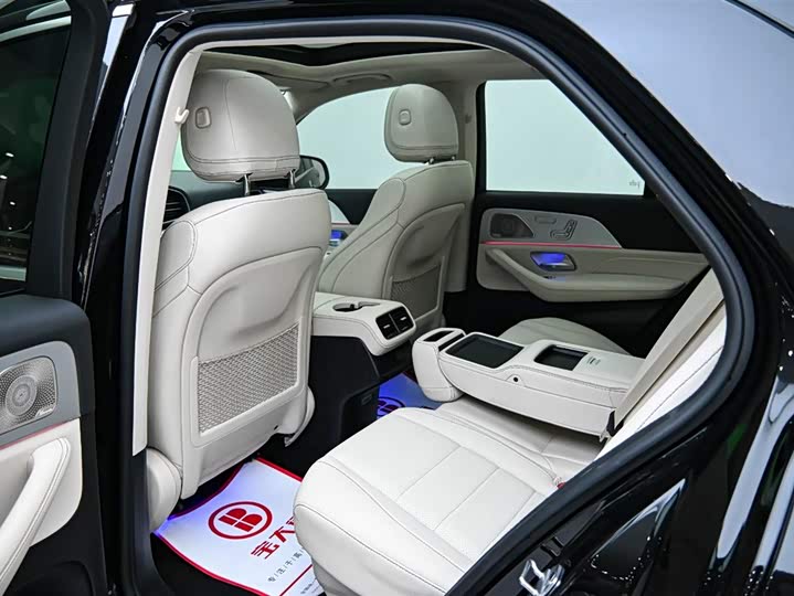 Фото 9 - Mercedes-Benz GLE-Class