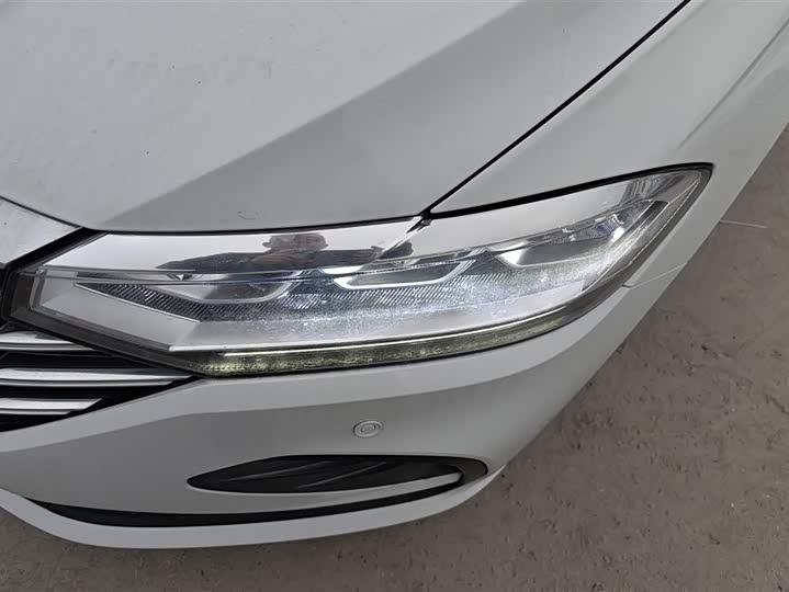 Фото 5 - Volkswagen Lavida