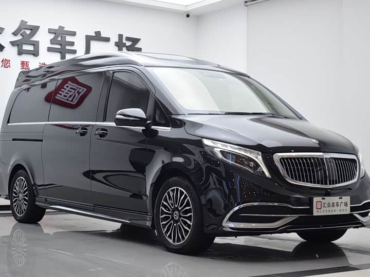 Фото 3 - Mercedes-Benz V-Class