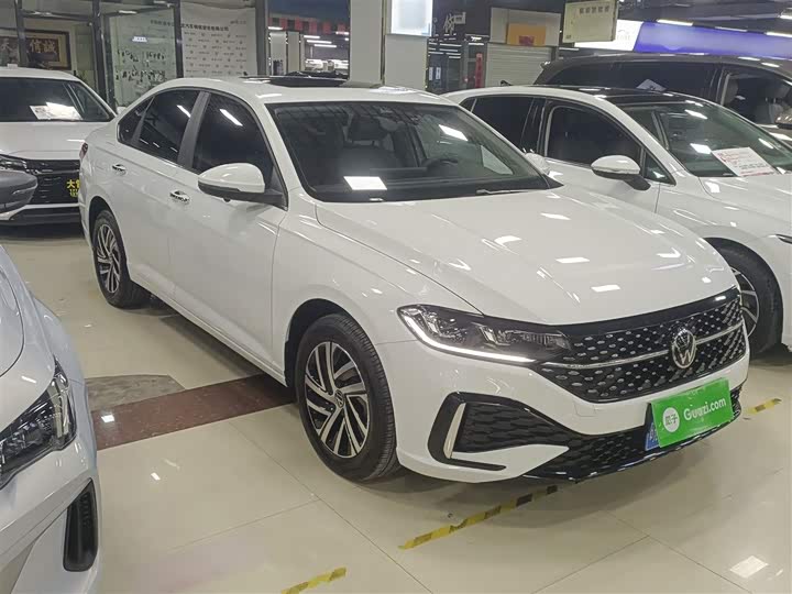 Фото 4 - Volkswagen Lavida