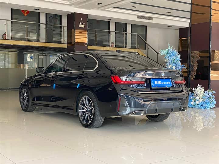 Фото 5 - BMW 3 Series