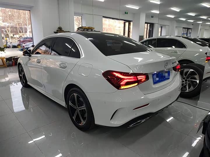 Фото 5 - Mercedes-Benz A-Class