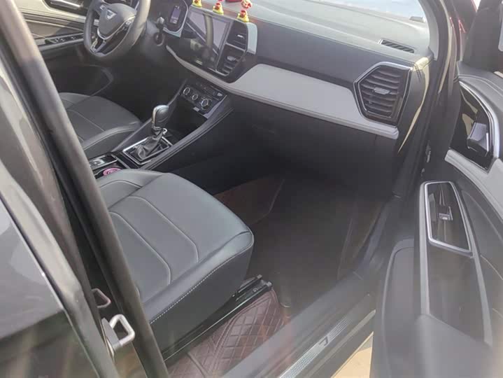 Фото 8 - Jetta VS5