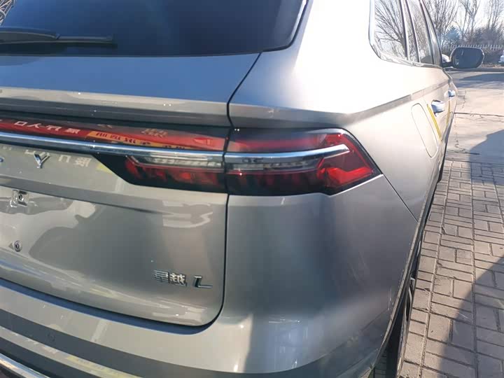 Фото 8 - Geely Monjaro