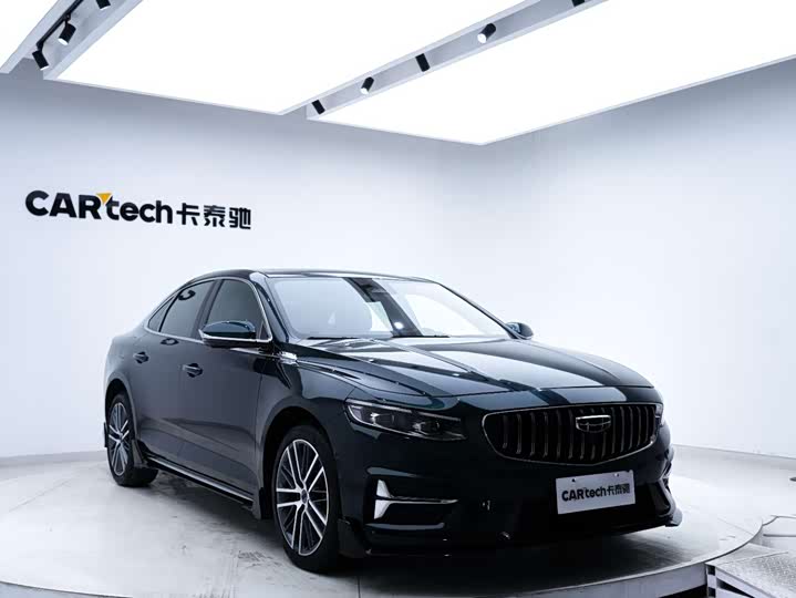 Фото 3 - Geely Preface