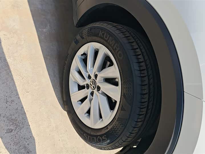 Фото 6 - Volkswagen Tacqua