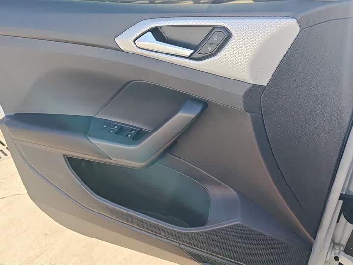 Фото 7 - Volkswagen Tacqua