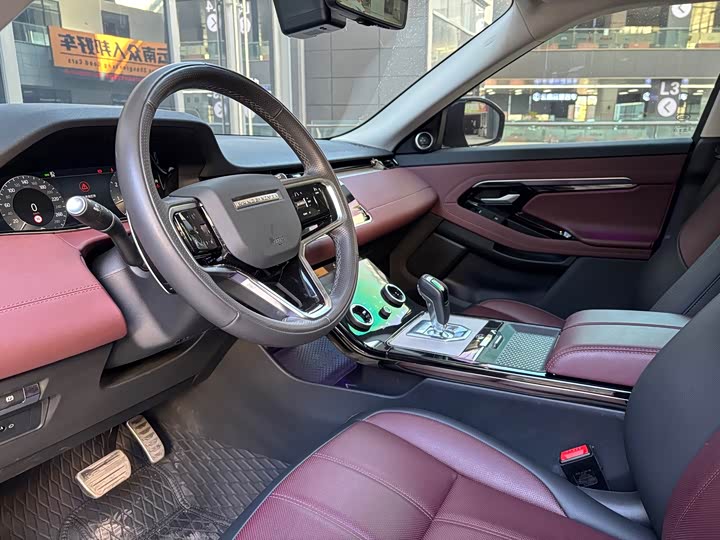 Фото 4 - Land Rover Range Rover Evoque L