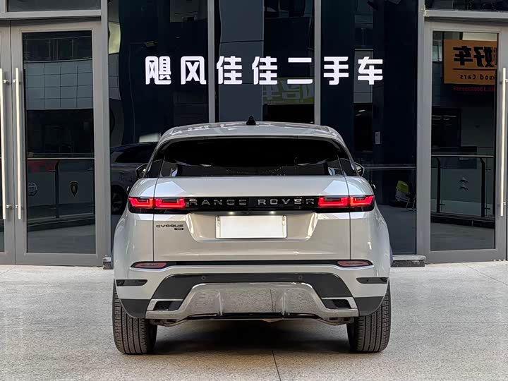 Фото 8 - Land Rover Range Rover Evoque L