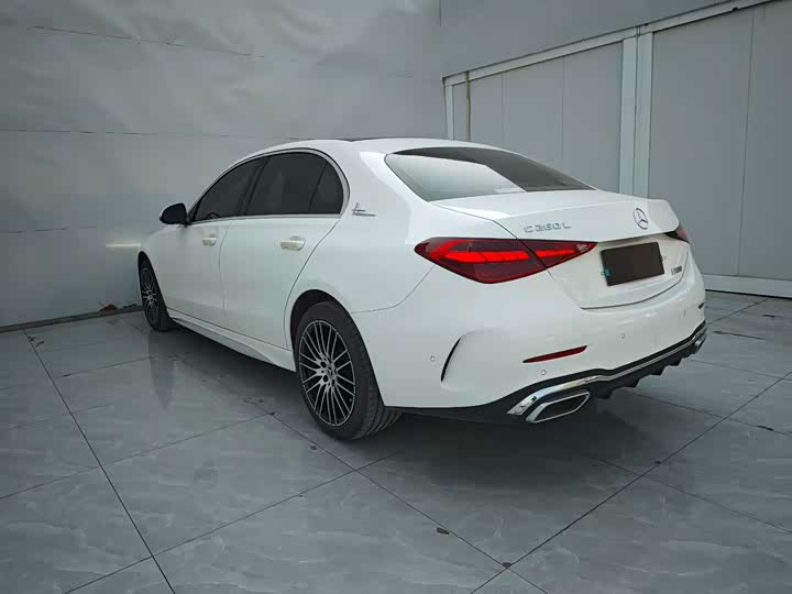 Фото 9 - Mercedes-Benz C-Class