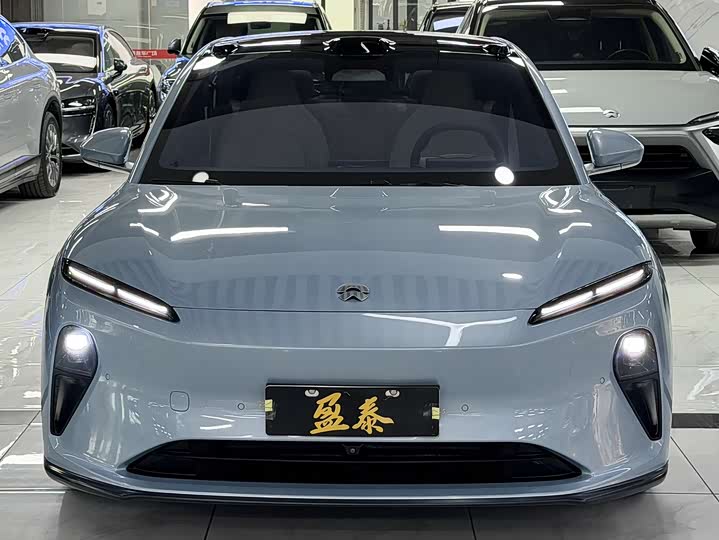 Фото 2 - Nio ET5T