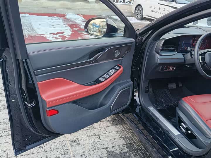 Фото 8 - Lincoln Z (Zephyr)