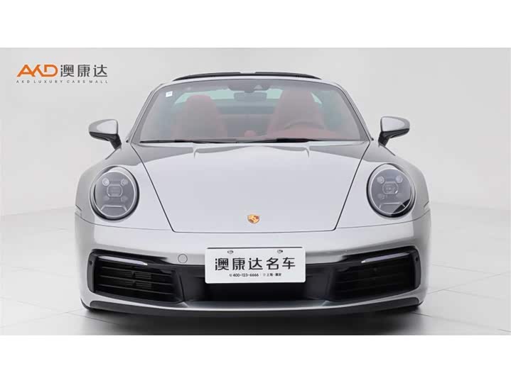 Фото 2 - Porsche 911