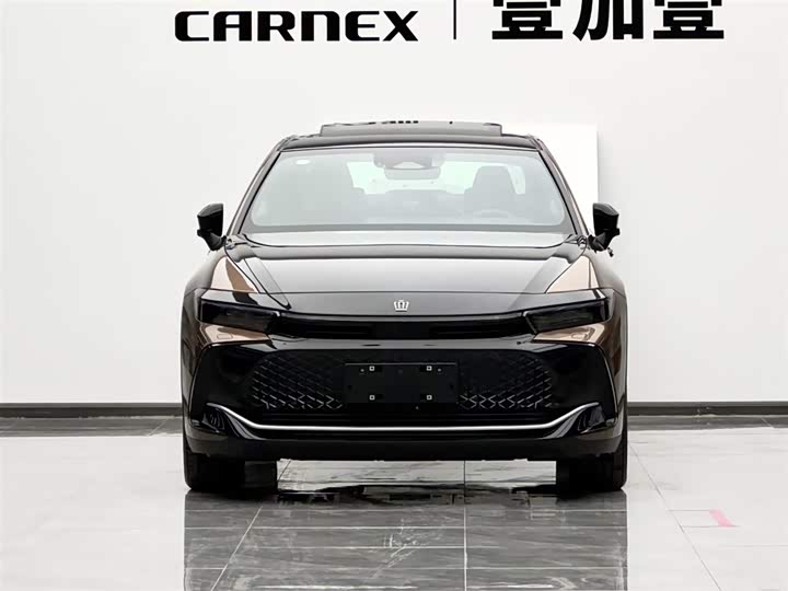 Фото 2 - Toyota Crown SportCross