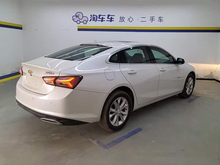 Фото 3 - Chevrolet Malibu XL