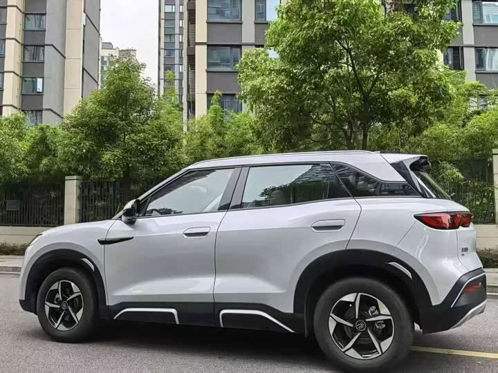 Фото 9 - BYD Yuan Up