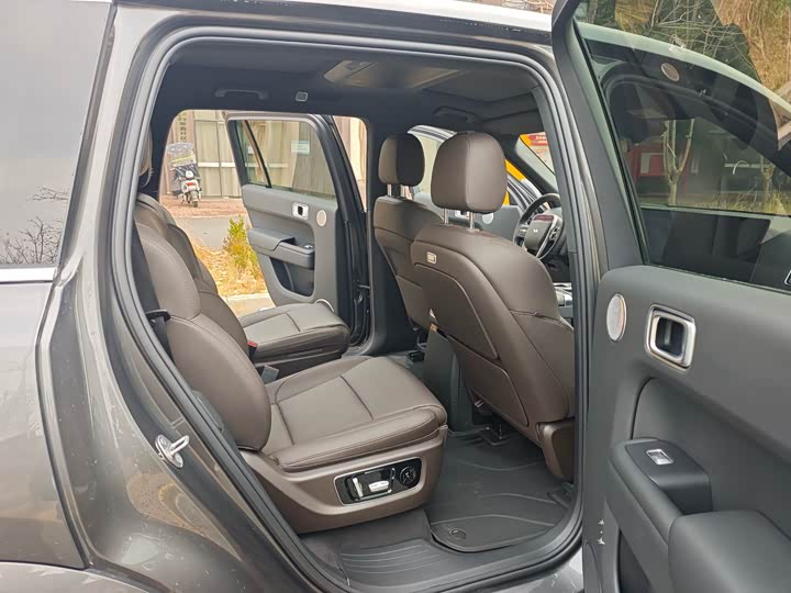 Фото 4 - LiXiang L9