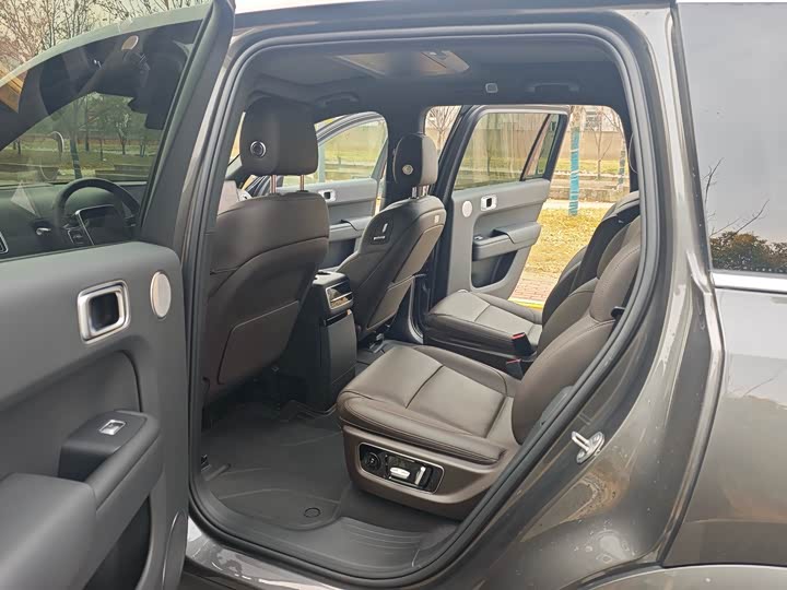 Фото 6 - LiXiang L9