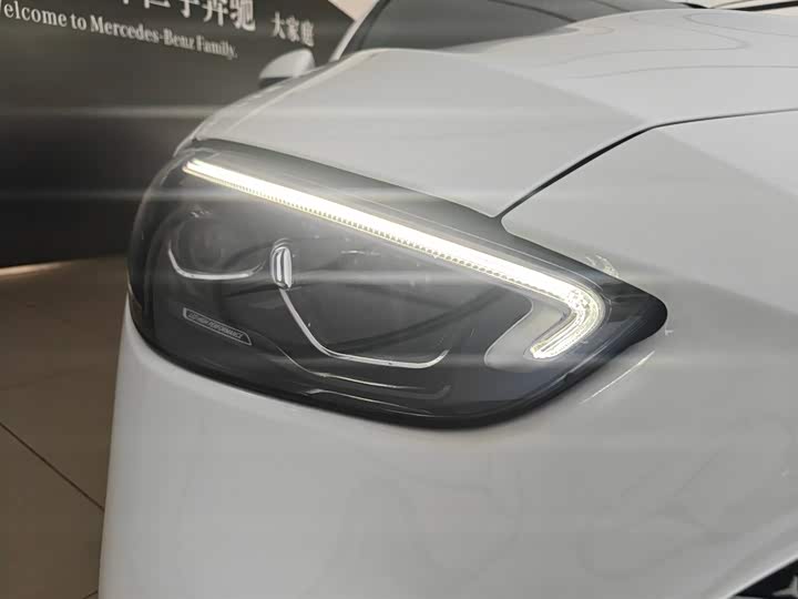 Фото 5 - Mercedes-Benz C-Class