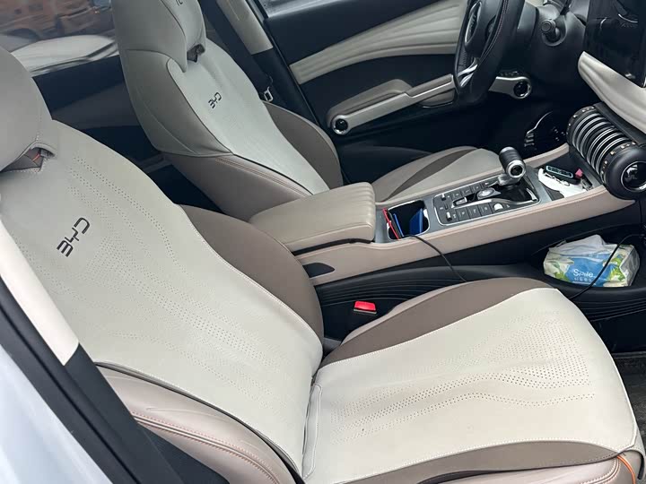 Фото 9 - BYD Yuan Plus