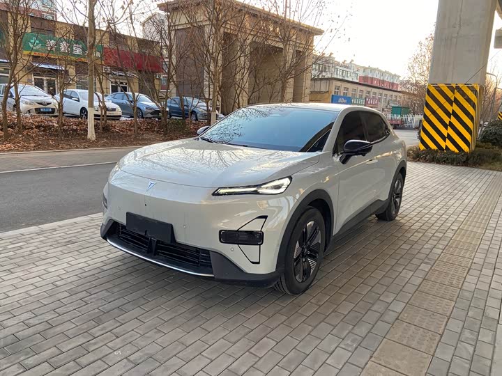 Фото 1 - Changan Deepal S05