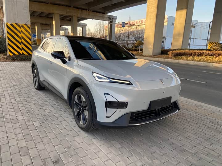 Фото 4 - Changan Deepal S05