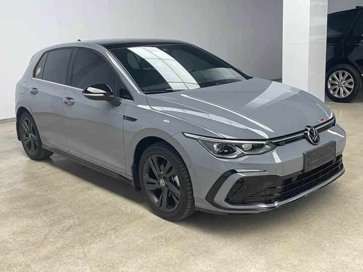 Фото 3 - Volkswagen Golf