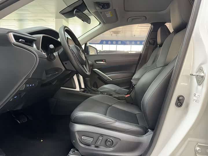 Фото 9 - Toyota Frontlander