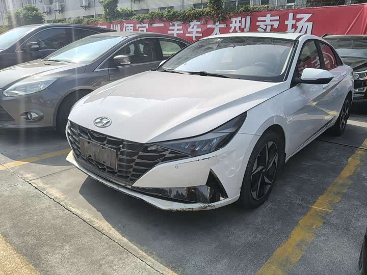 Фото 2 - Hyundai Elantra N line