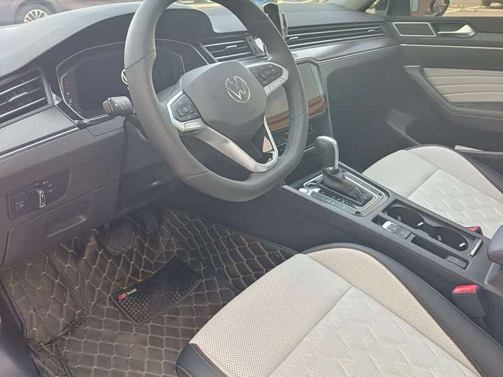 Фото 4 - Volkswagen Magotan