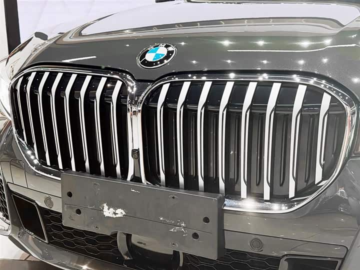 Фото 6 - BMW 7 Series