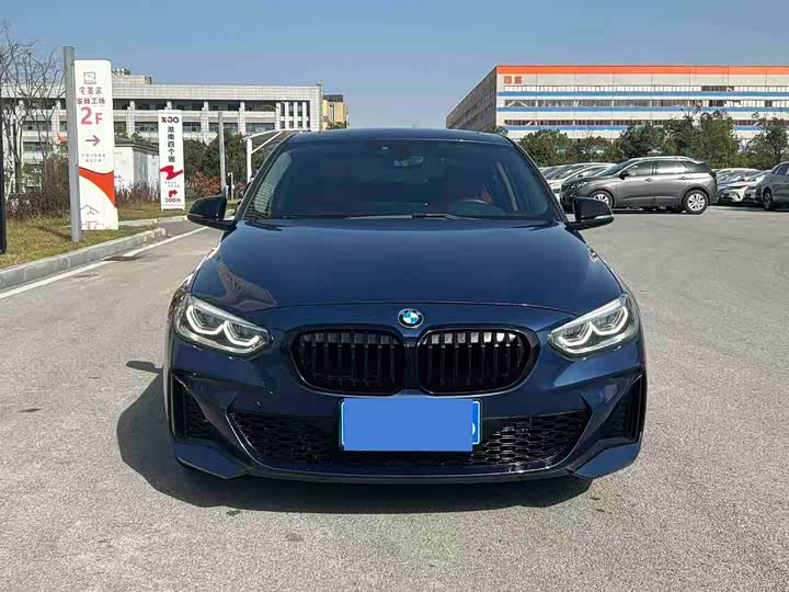 Фото 2 - BMW 1 Series