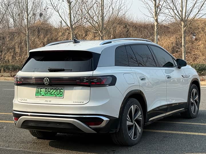 Фото 4 - Volkswagen ID.6 Crozz