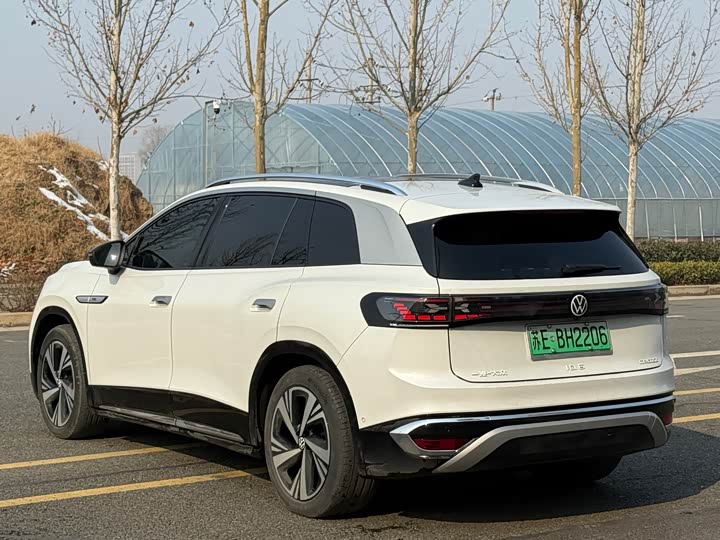 Фото 6 - Volkswagen ID.6 Crozz