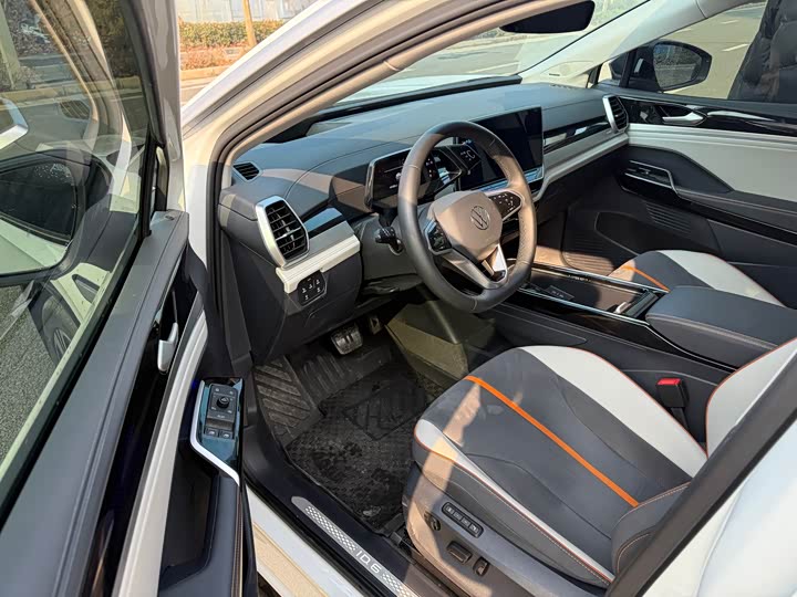 Фото 7 - Volkswagen ID.6 Crozz