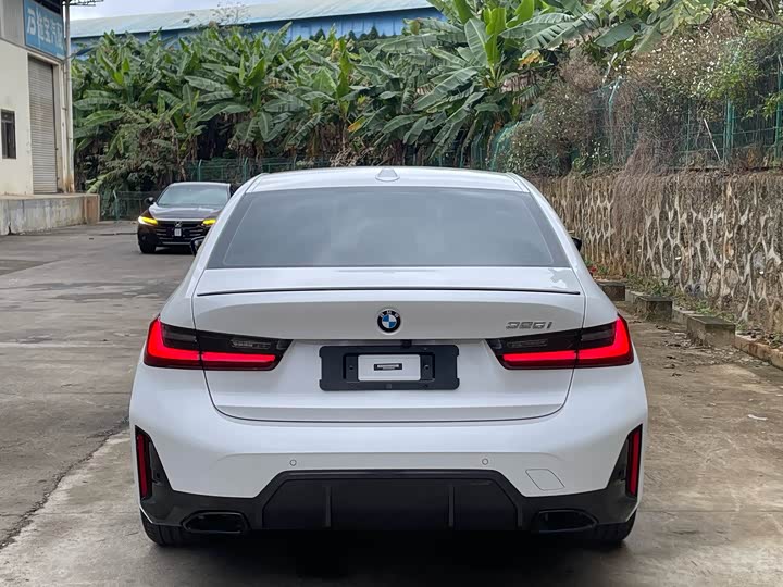 Фото 9 - BMW 3 Series