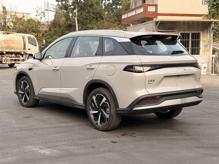 Фото 5 - BYD Sea Lion 05 DM-i Hybrid