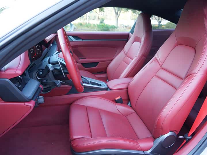 Фото 4 - Porsche 911