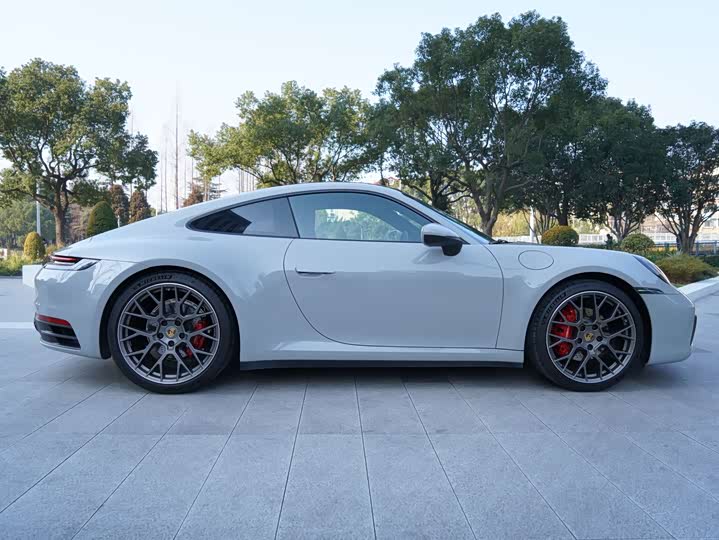 Фото 7 - Porsche 911