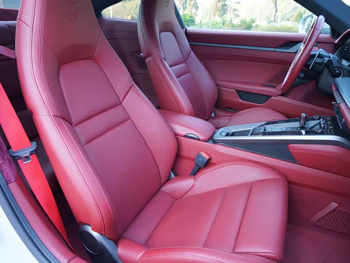 Фото 8 - Porsche 911