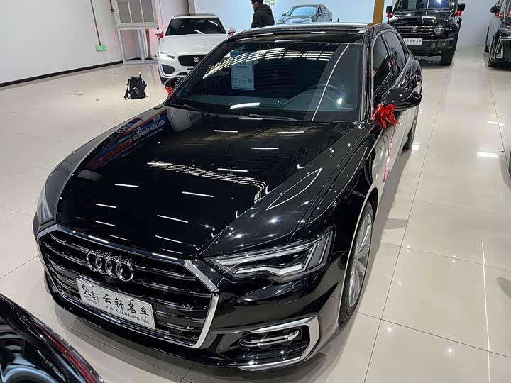 Фото 2 - Audi A6L