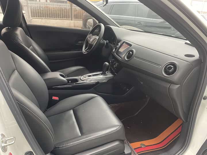 Фото 8 - Honda XR-V