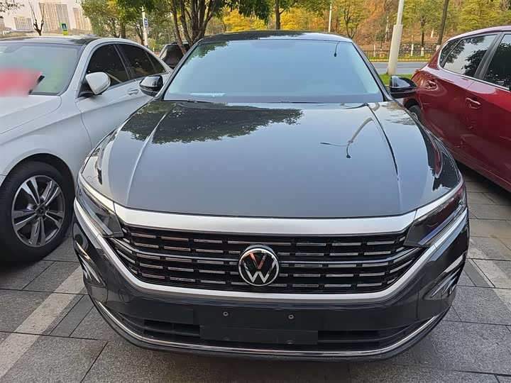 Фото 3 - Volkswagen Passat