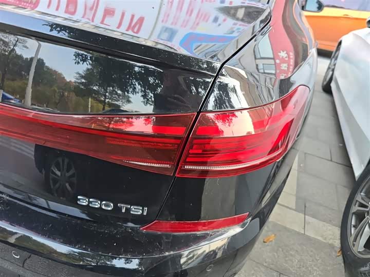 Фото 8 - Volkswagen Passat